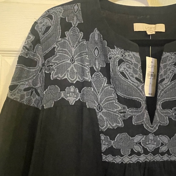 Loft Top - Picture 4 of 4